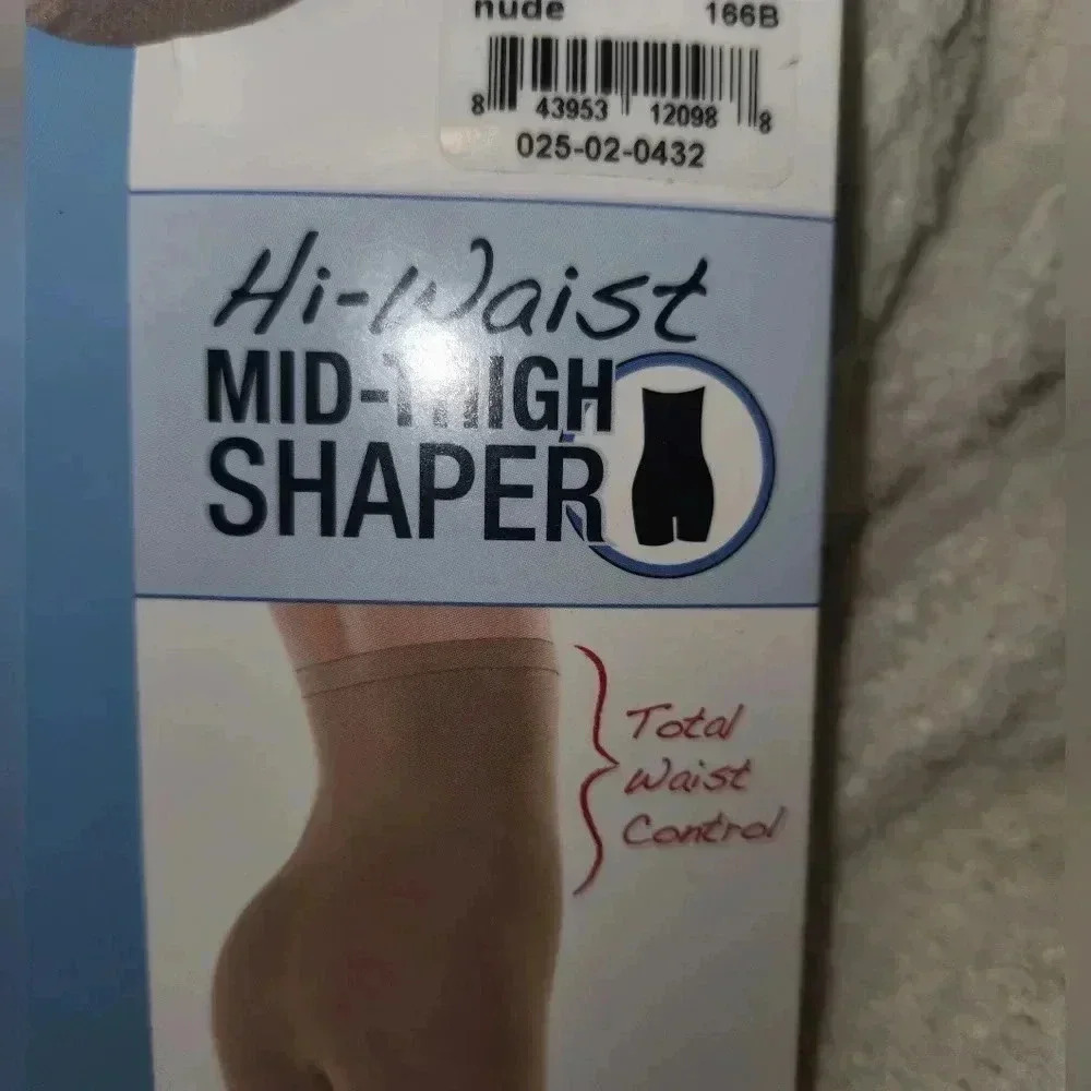 Spanx Assets Hi Waist Mid Thigh Body Shaper Size 3 Nude by Sara Blakely New - Picture 2 of 3